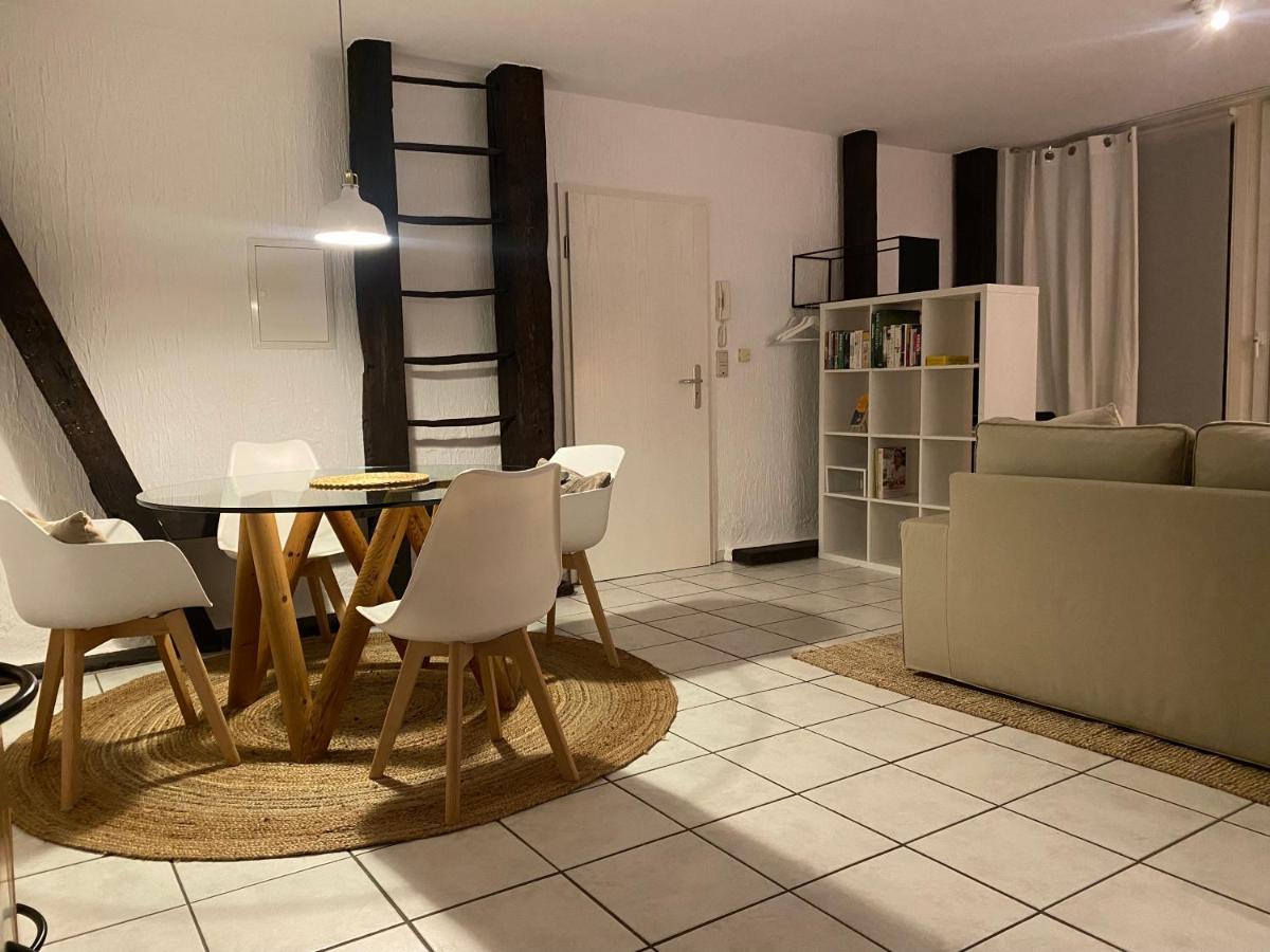 Denkmalschutz - Zentral - Haustiere - Messe Apartment นอยส์ ภายนอก รูปภาพ