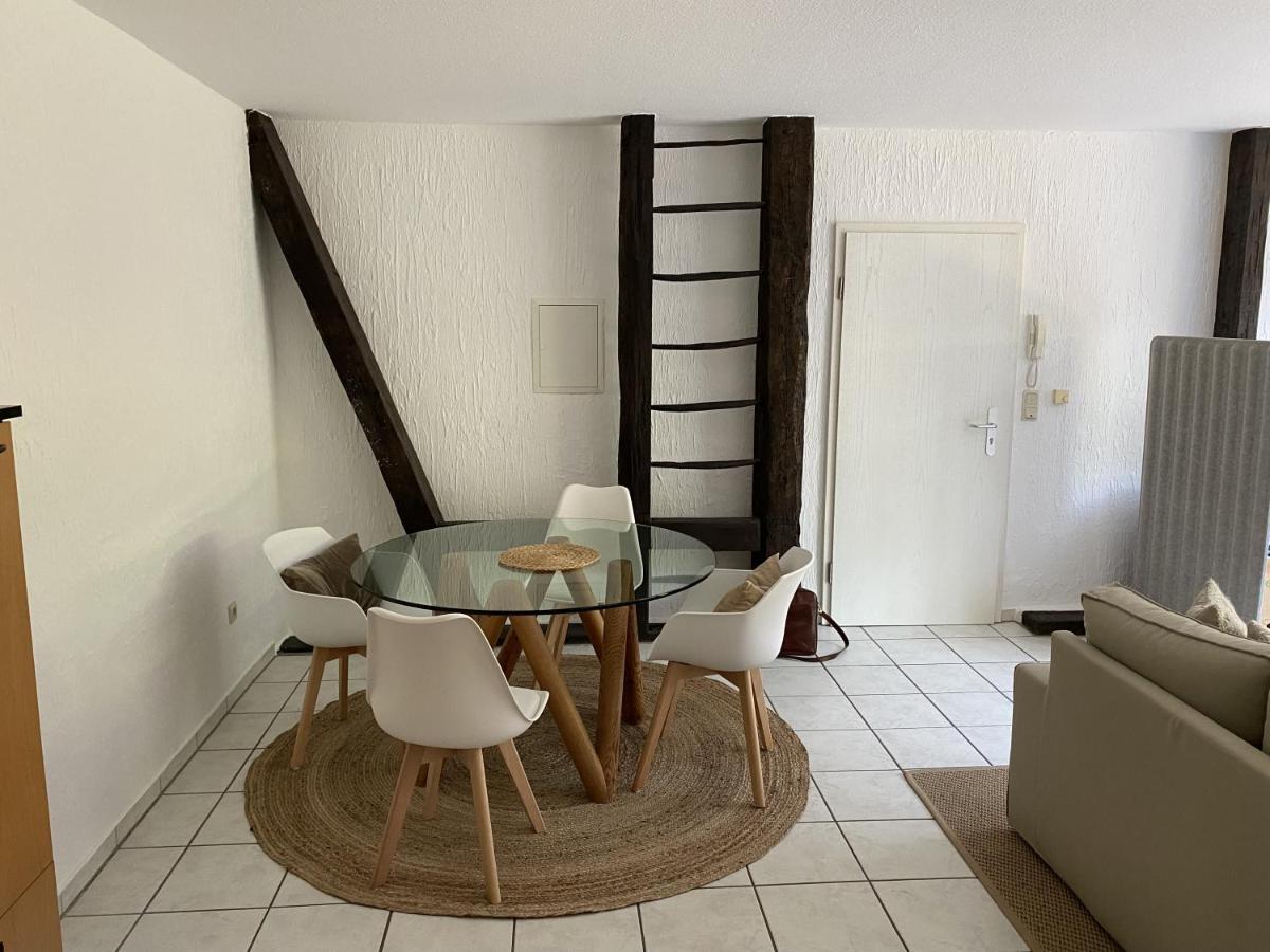 Denkmalschutz - Zentral - Haustiere - Messe Apartment นอยส์ ภายนอก รูปภาพ